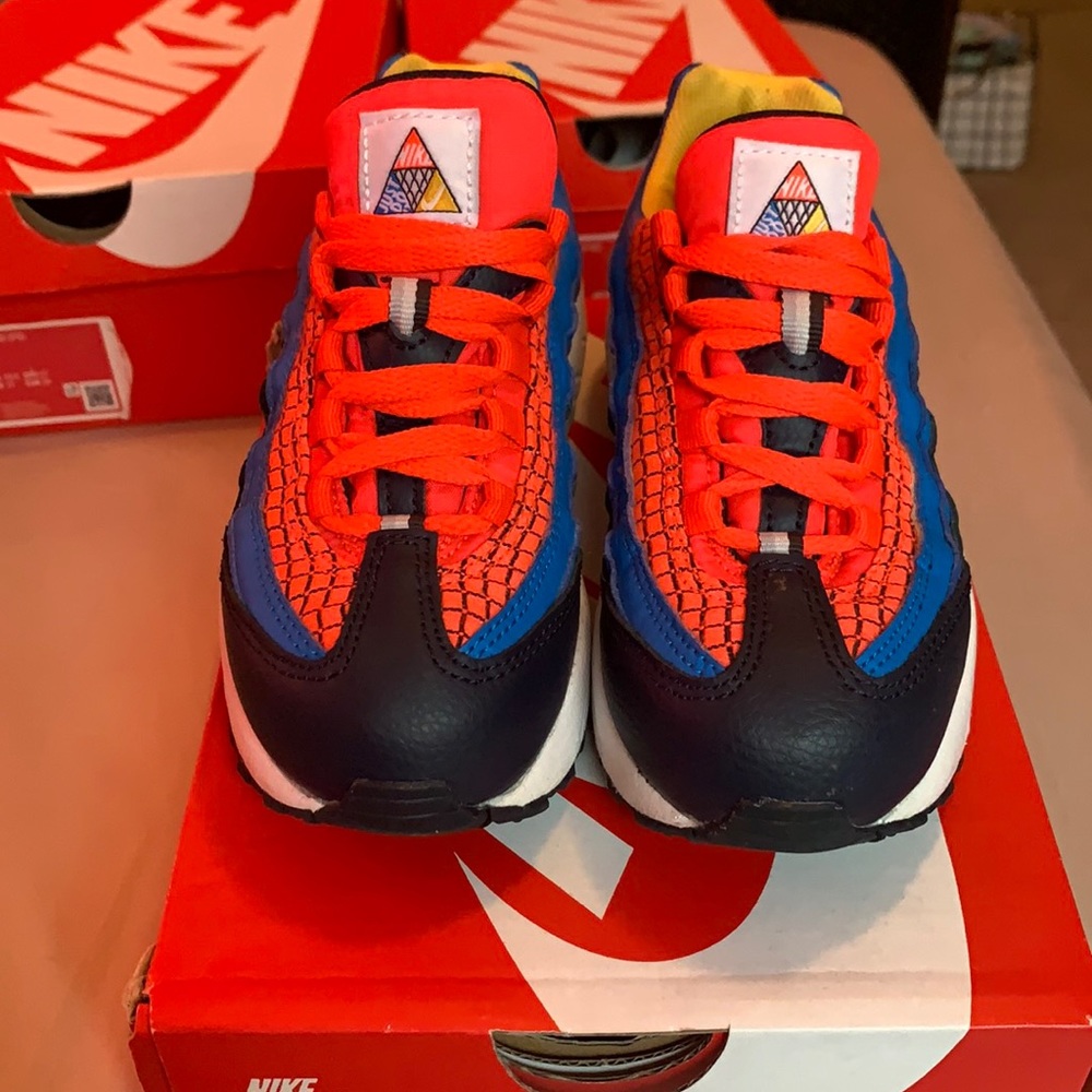 NIKE AIR MAX 95
